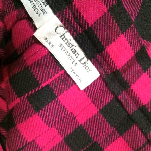 *SOLD* CHRISTIAN DIOR! vintage Pleated 1980s 100%WooL luxury designer skirt ! - Picture 6 of 8